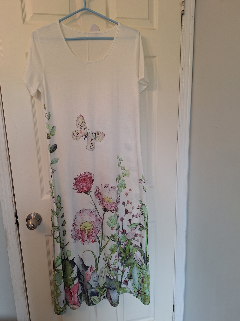 White Floral Butterfly Maxi Dress